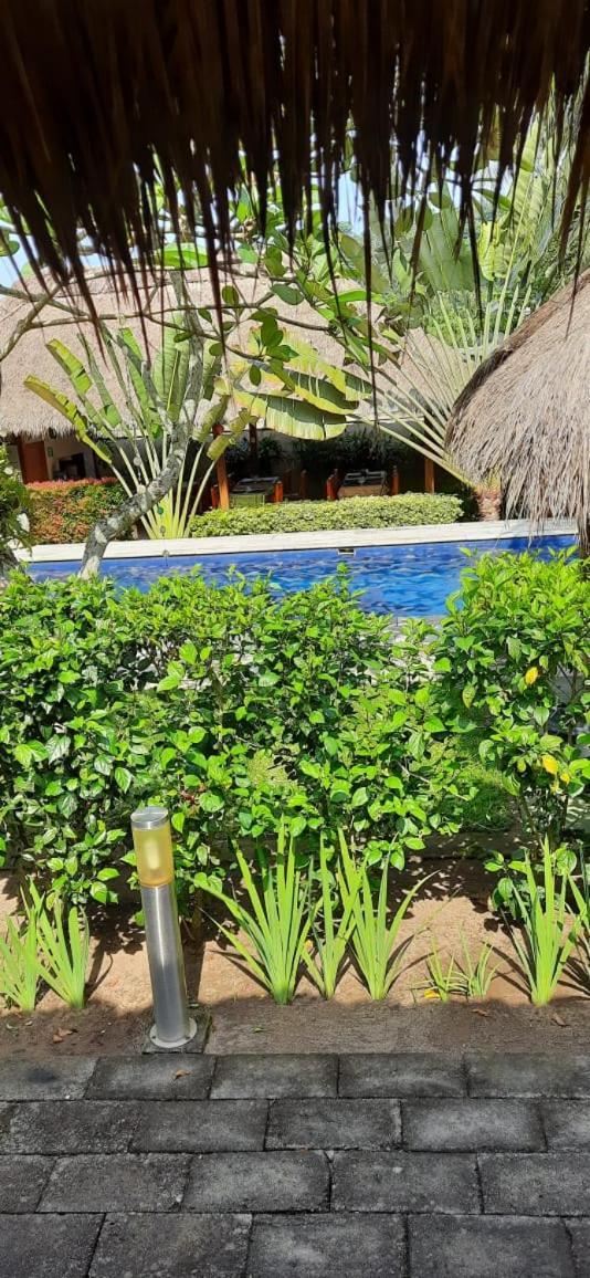 Mama Bella'S Retreat Bed & Breakfast เซงกีกี ภายนอก รูปภาพ